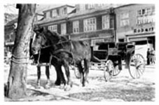 Pferdekutsche am Markt (Quelle: www.bischofsburg.de)